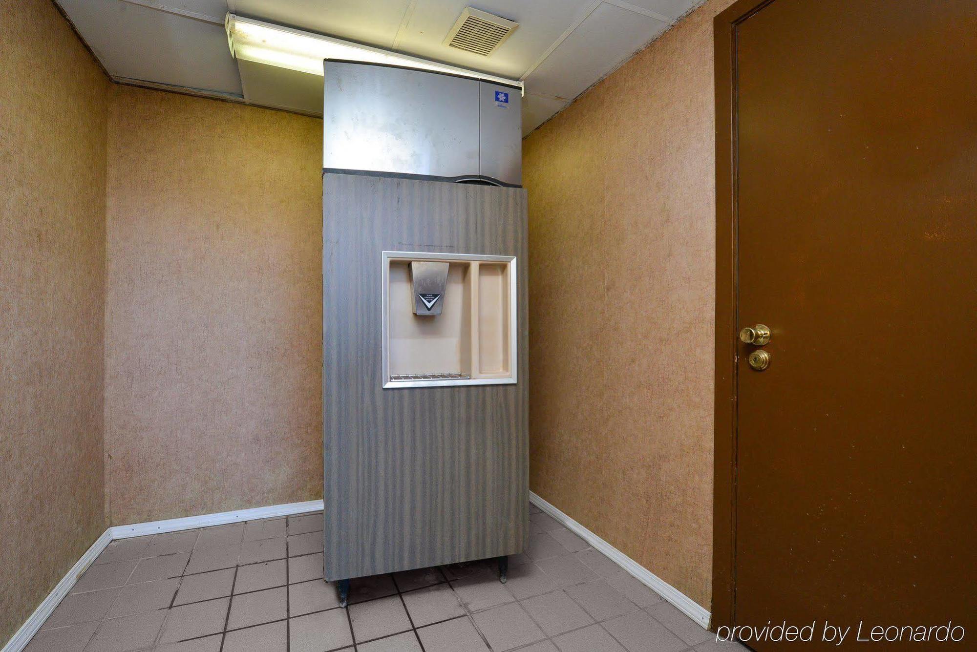 Americas Best Value Inn Camden 외부 사진